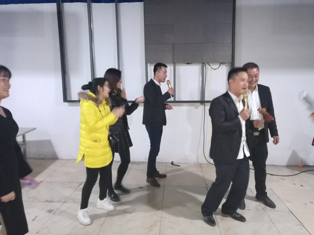 長(zhǎng)沙清潔,長(zhǎng)沙清潔服務(wù),長(zhǎng)沙專(zhuān)業(yè)清潔,長(zhǎng)沙清潔公司,湖南專(zhuān)業(yè)清潔,長(zhǎng)沙保潔公司,長(zhǎng)沙專(zhuān)業(yè)保潔,長(zhǎng)沙物業(yè)保潔